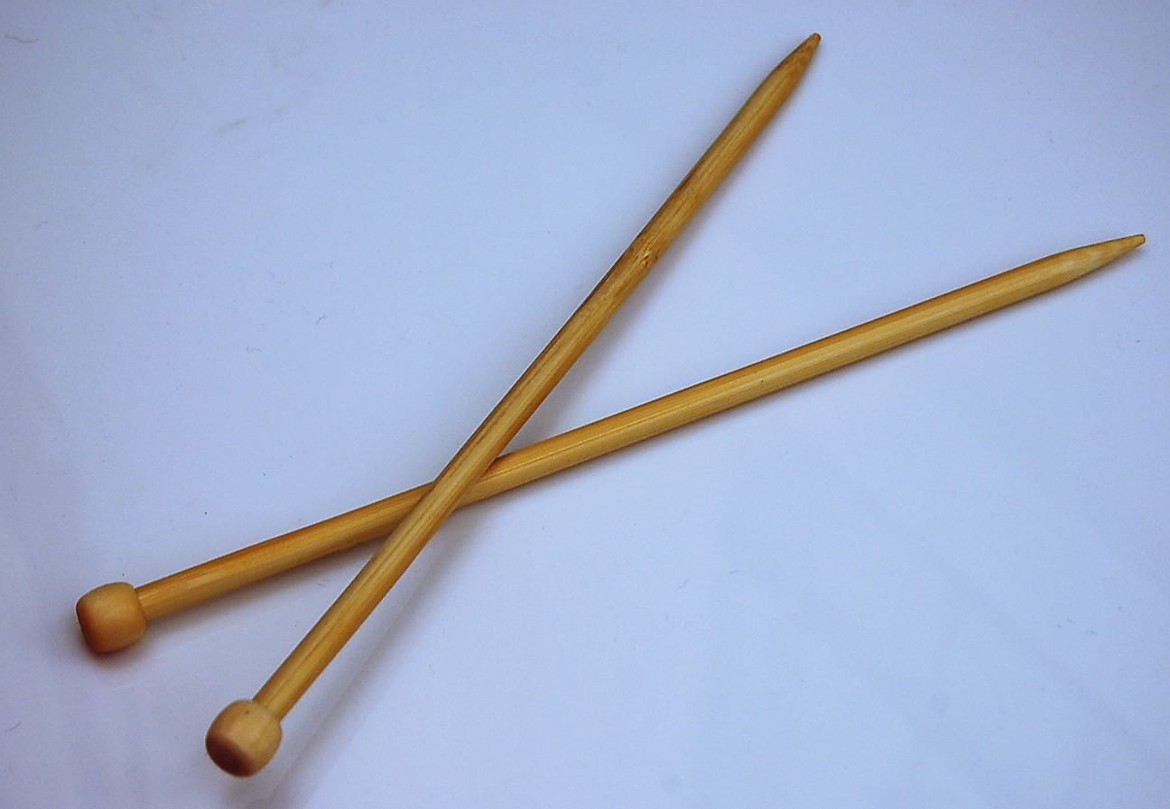 Knitting with Friends Single Point Bamboo Straight Knitting Needles